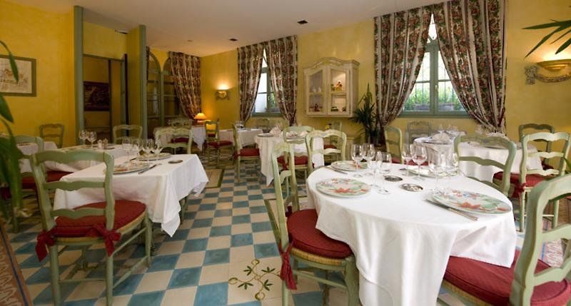 Fréjus Hotel And Restaurant L Arena מראה חיצוני תמונה